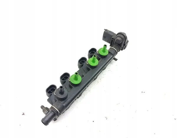 LPG-insprutningsräl OEM 67R-010290 - Begagnad image 2