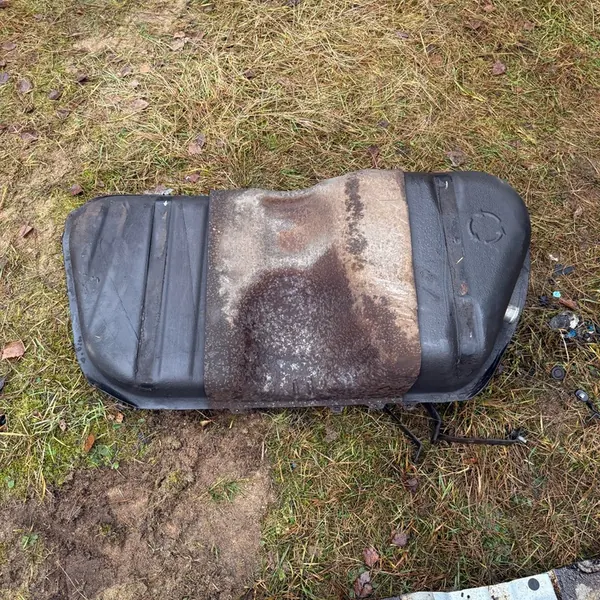 Réservoir de Carburant Hyundai IX35 2.0 CRDI 2WD image 4