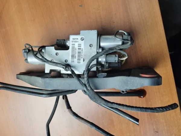 Contrôleur de stabilisateur actif BMW OEM 6772311 image 3