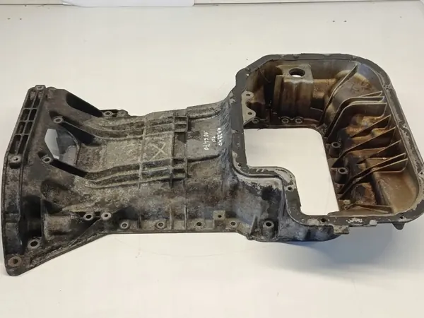 Mercedes-öljypohja OEM 1120140702 CLK W208 3.2 V6:lle image 3