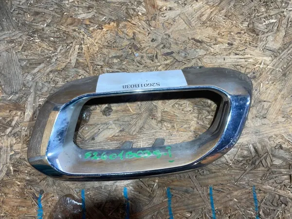 Mercedes GLE II Pakopää OEM A1678856900 Vasen image 2