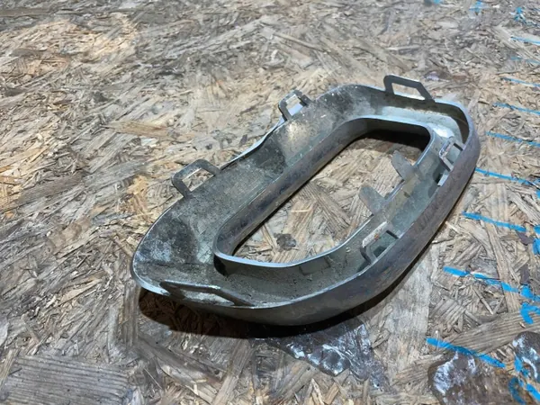 Mercedes GLE II Pakopää OEM A1678856900 Vasen image 8