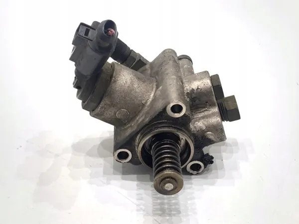 High Pressure Pump VW Passat B6 06F127025D 2.0 150HP image 2