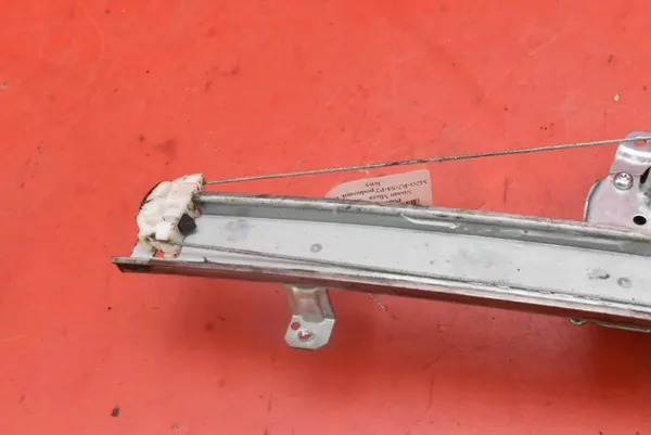 Elevador de Vidro Esquerdo Nissan Micra 2017-2021 OEM 80730-5FA1A image 7