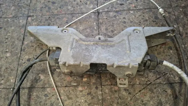 Frein à main OEM 8200704561 - Renault OE image 6