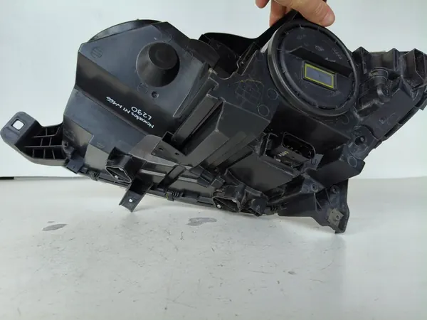 Rechter koplamp Mercedes ML W166 11- A1668206759 image 6