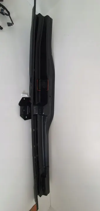 Oikea Taka C-pilari OEM 7C0810178S VW Crafter image 3