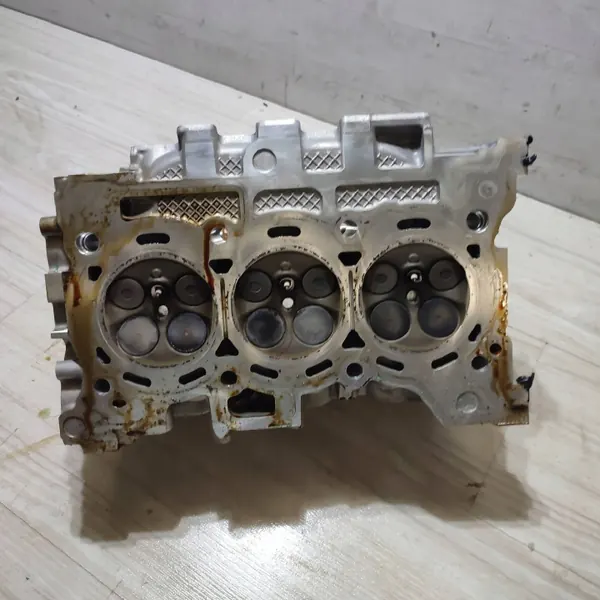 Culasse Dacia Jogger 2022 OEM 110421470R image 6