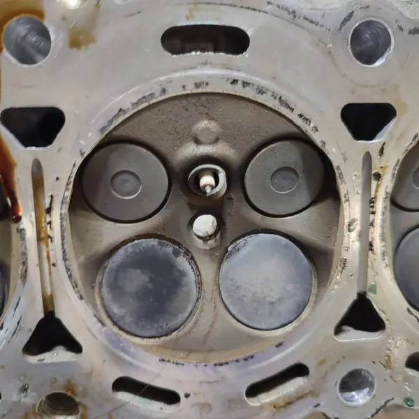 Culasse Dacia Jogger 2022 OEM 110421470R image 9