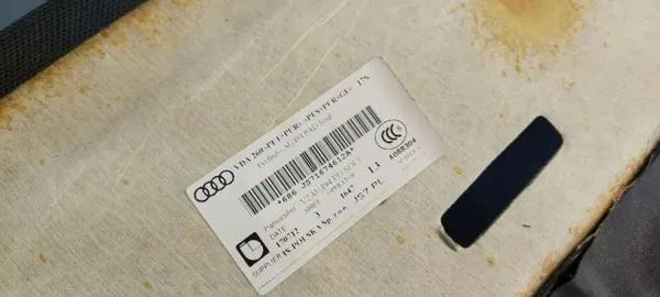 Audi A5 Binnenbekleding OEM 8W6867506C - Gebruikt image 9