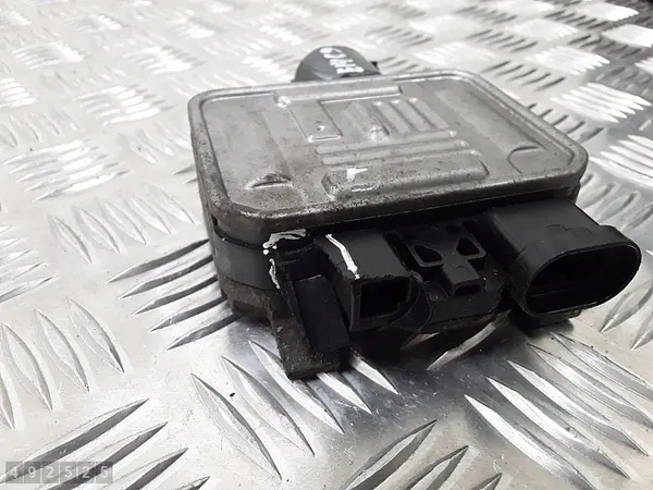 Relé Ford Galaxy 2013 940004107 DEFECT image 6