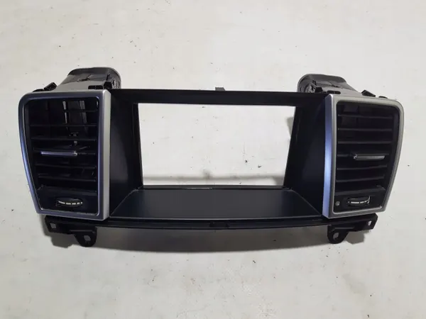 Grille d'aération OEM A1668300654 Mercedes ML W166 image 2