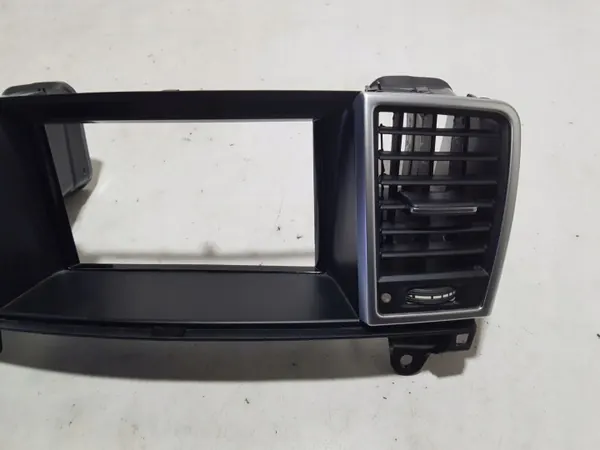 Grille d'aération OEM A1668300654 Mercedes ML W166 image 4