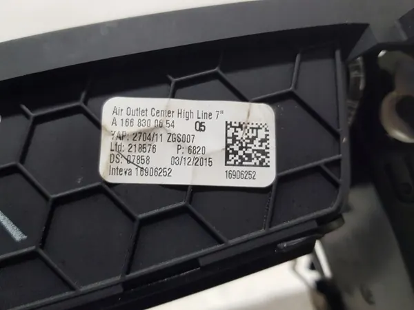 Grille d'aération OEM A1668300654 Mercedes ML W166 image 9
