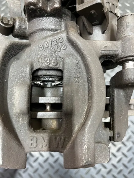 Bromsok vänster bak BMW OE OEM 36/20/300 image 5