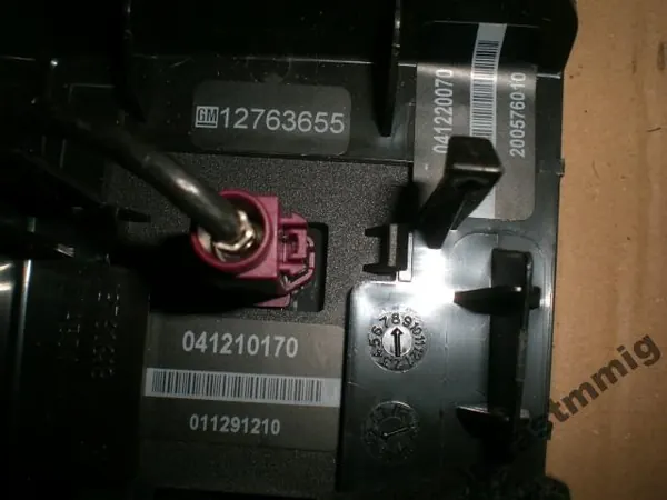 Saab 9-3 telakointiasema OEM 12763655 - Käytetty image 3
