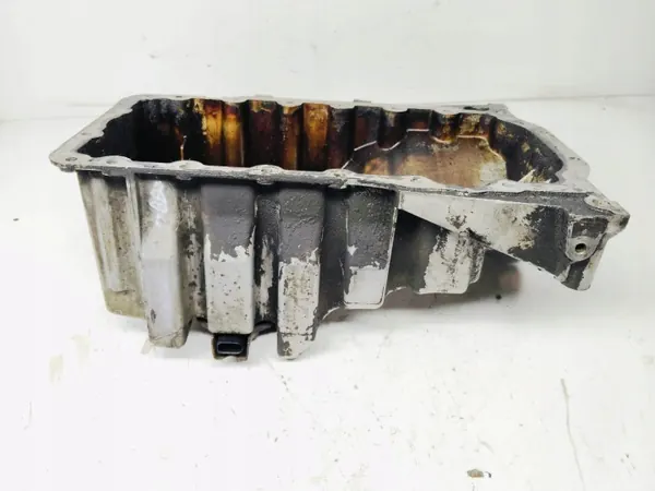 Ölwanne mit Füllstandssensor OEM 06B103603 Audi A4 image 2