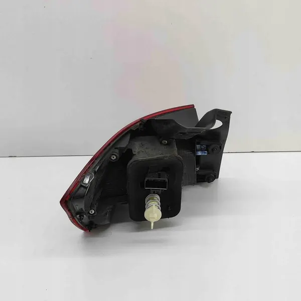 Luz trasera derecha VW PASSAT B8 3G9945096D image 3