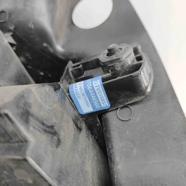 Luz trasera derecha VW PASSAT B8 3G9945096D image 6