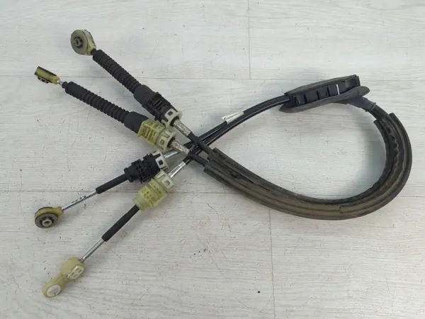 Cable de cambios Renault Kangoo 3 OEM 3493513R - Usado image 2