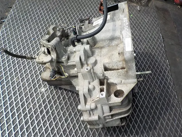 Renault Megane II Gearbox ND0000 image 4
