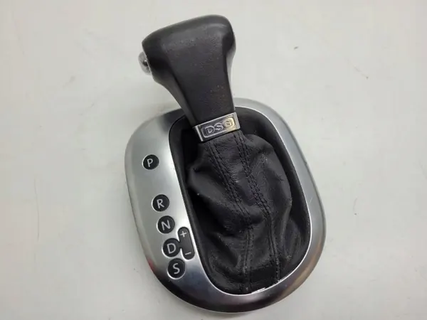 Pommeau de vitesse DSG OEM AUST131805 VW Touran I image 2
