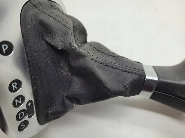 Pommeau de vitesse DSG OEM AUST131805 VW Touran I image 5