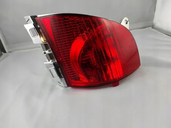 Luz antiniebla trasera izquierda Peugeot 308 CC 9683074580 image 2