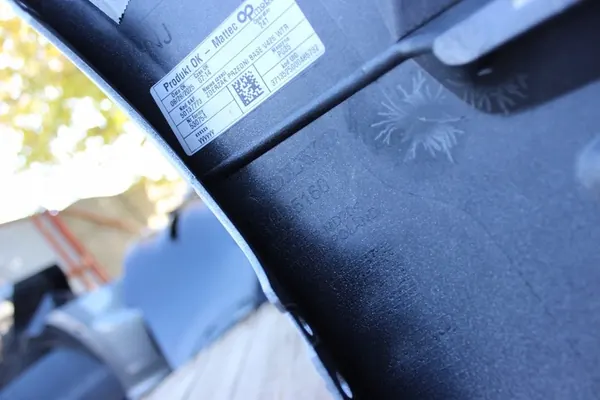 Paraurti anteriore griglia Volvo XC60 II 2017-2021 OEM image 5