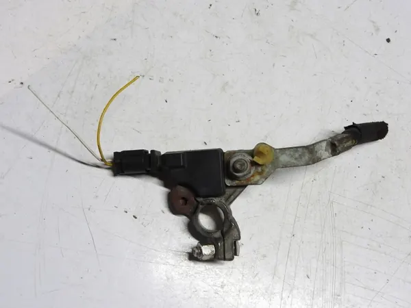 Pince de fusible négative OEM 9802043580 Peugeot image 2