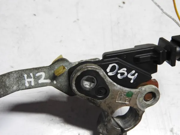 Pince de fusible négative OEM 9802043580 Peugeot image 4