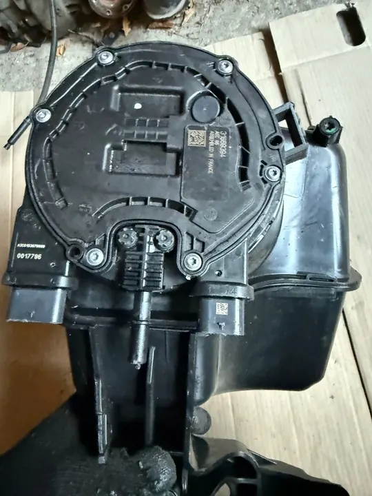 Réservoir AdBlue VOLVO XC60 II XC90 II image 3