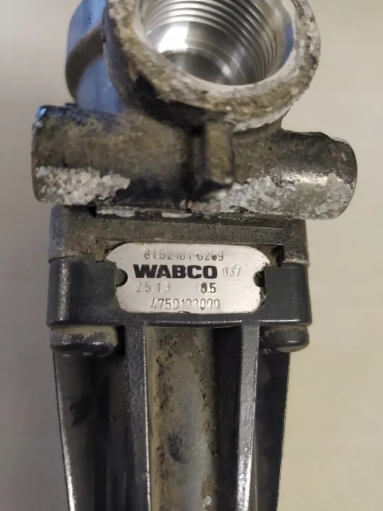 Válvula limitadora pressão MAN OEM 4750103000 image 4
