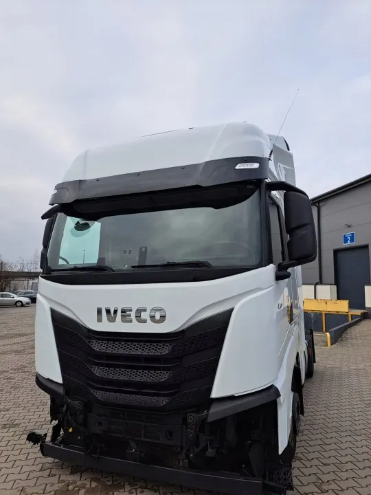 Cabine de couchage complète Iveco OE pour S-Way 2020 image 2