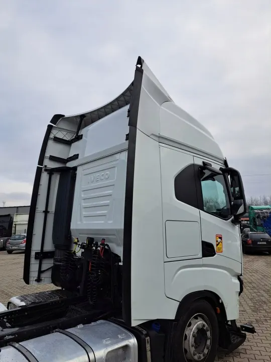 Cabine de couchage complète Iveco OE pour S-Way 2020 image 5
