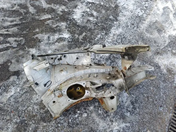 Opel Astra III Longarina Quarto Dianteira Esquerda - Peça OE Usada image 3