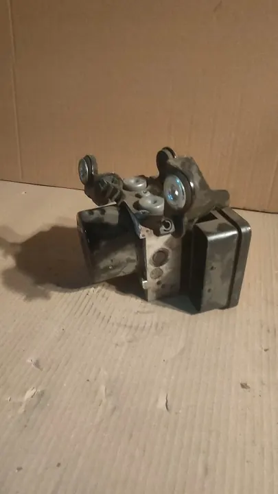 Volvo ABS-Pumpenmodul P30761115 6G9N-2C405-CE image 3