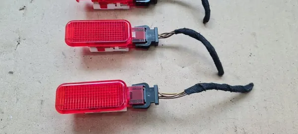 Interieurverlichting Audi A8 D3 8D0947415 image 3