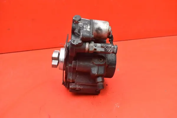 Brandstofpomp 9424A050A Ford Mondeo MK4 2.0 TDCI image 2