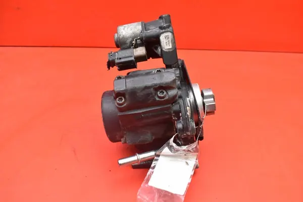 Brandstofpomp 9424A050A Ford Mondeo MK4 2.0 TDCI image 4