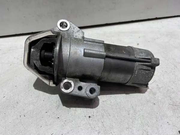 Motor de arranque Opel Astra K 1.5 CDTI OEM 55497009 image 3