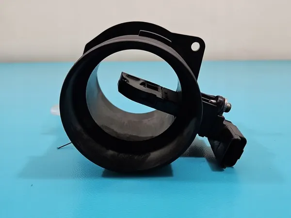 Luftmassenmesser Citroen C5 II X7 2.0 HDI image 2