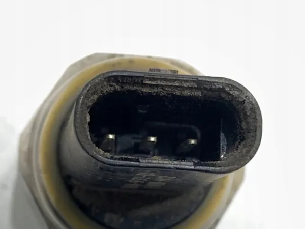 Sensor de presión de combustible Ford Mondeo MK5 2.0 240CV BU5A-9F972-BA image 3