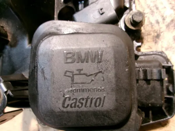 Tapa de válvulas OEM POKRYWA ZAWORÓW para Land Rover Freelander TD4 image 6