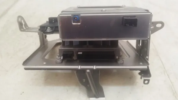 Burmester Versterker OEM A2229004511 voor Mercedes-Benz image 7