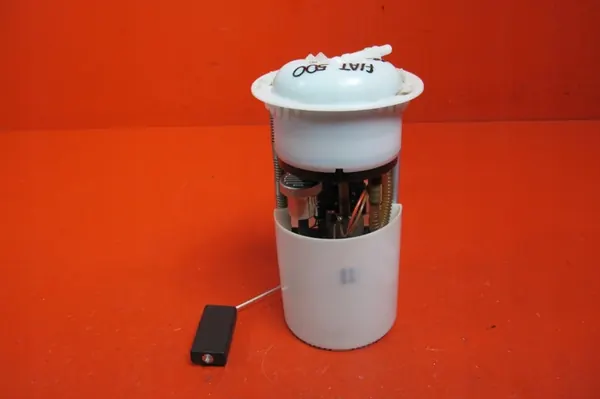 FIAT 500 LIFT 312 1.2 8V Brandstofpomp 52057721 image 4