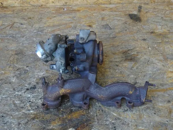 A3 8P GOLF VI EOS 2.0 TDI Turboaggregat 03L253010C image 3