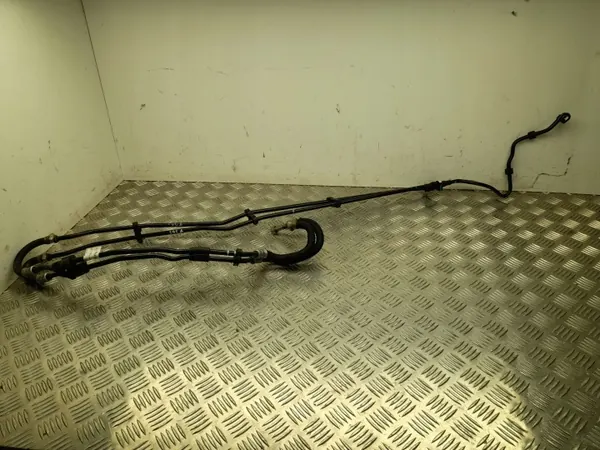 Tubo distribuidor combustível OEM A2544706901 Mercedes-Benz image 2