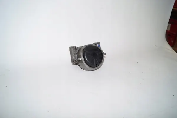 Soporte de motor AUDI A5 A4 8R0199381G image 5