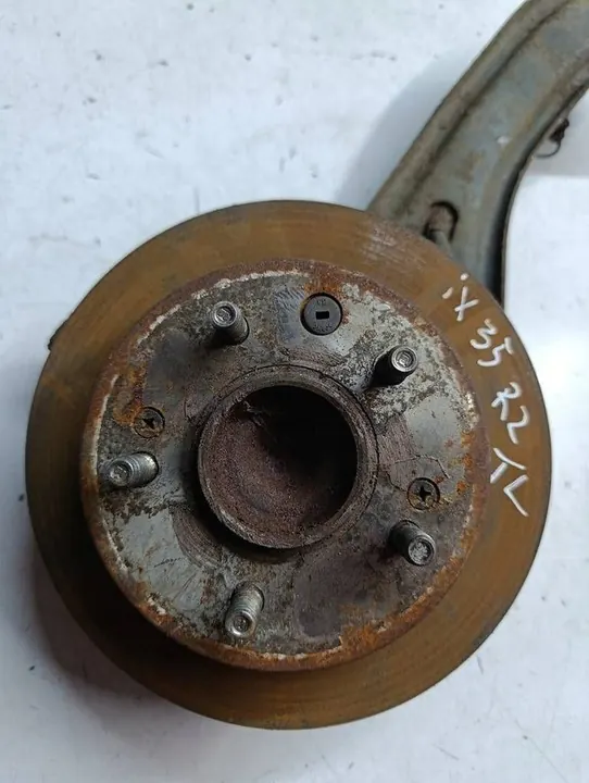 Hyundai ix35 09-15 LIFT 1.7 CRDI Mozzo posteriore sinistro 55270-2S850 image 2